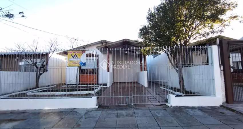 Casa com 3 quartos à venda na Avenida Panamericana, 103, Parque da Matriz, Cachoeirinha
