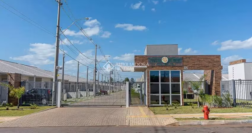 Casa em condomínio fechado com 3 quartos à venda na Avenida Vereador Clóvis Elias Prytula, 325, Central Parque, Cachoeirinha