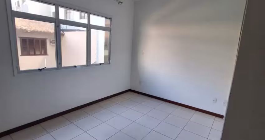 Apartamento com 4 quartos para alugar na Rua Gaby Andrade, 0, Praia do Pecado, Macaé