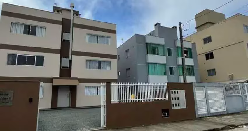 Apartamento com 2 quartos para alugar no Gravata, Navegantes 
