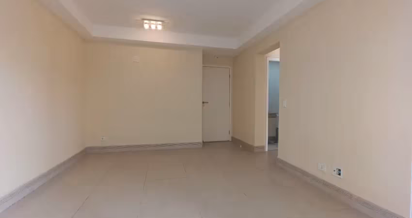 Apartamento de 2 dormitórios à venda na quadra da praia no josé menino