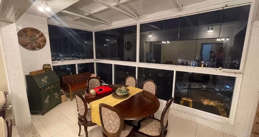 Apartamento de 3 dormitórios 111m² na Ponta da Praia com lazer completo
