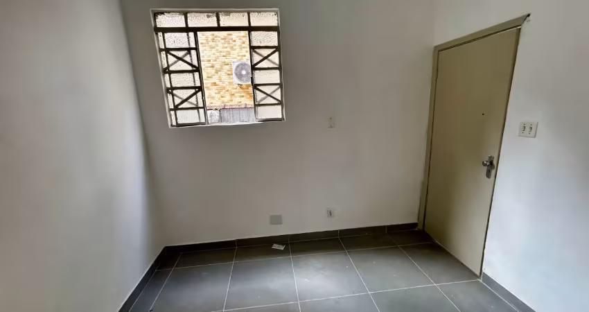 Apartamento terreo de 2 dormitórios no boa vista para reforma 210mil