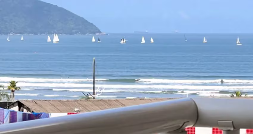 Apartamento de 3  dormitórios 100m² vista mar na quadra da praia