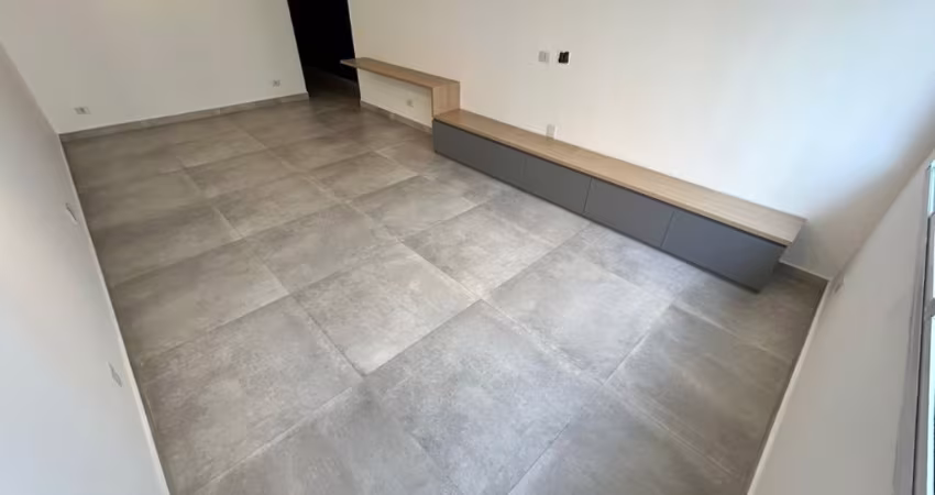 Apartamento de 3 dormitórios 127m²  na quadra da praia no Gonzaga