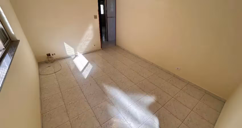 Apartamento de 2 dormitórios 63m²  na Ponta da Praia 330mil