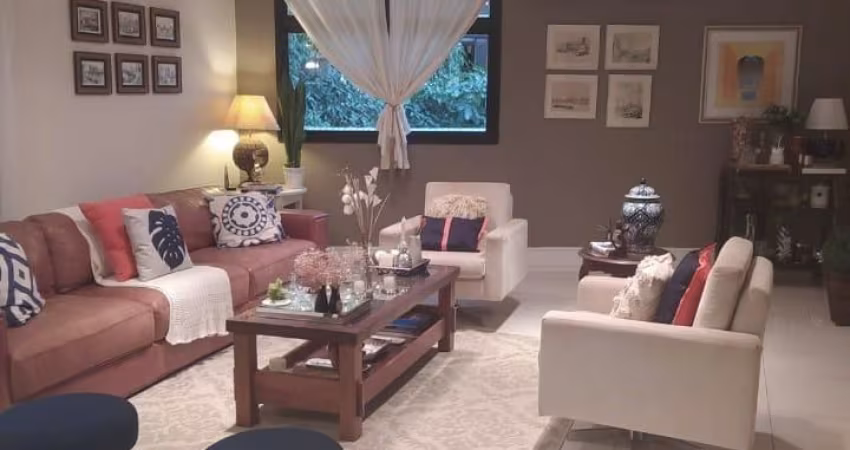 Apartamento de 3 dormitórios 177m² no Boqueirão com Lazer completo