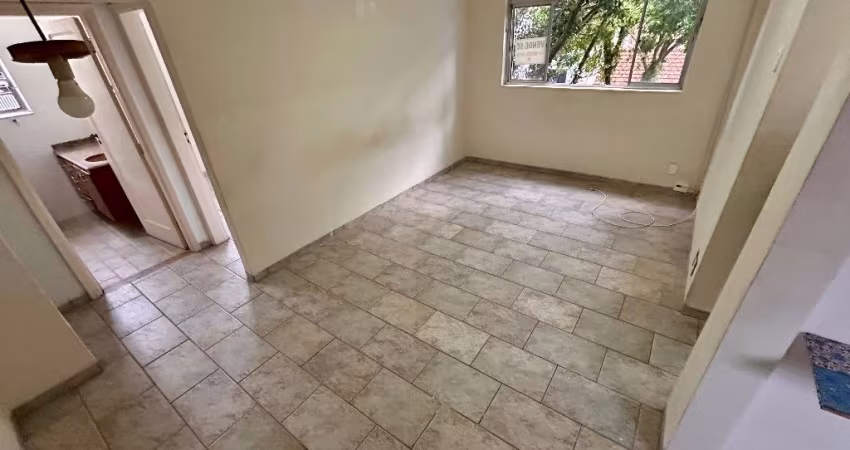 Apartamento de 2 dormitórios 69m² no Campo Grande 265mil