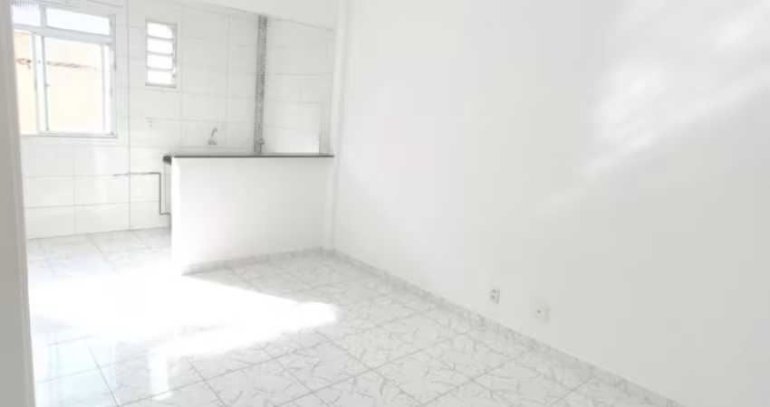 Apartamento Studio  40m² frente mar no Embaré 340mil