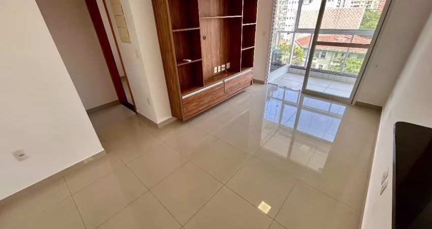 Apartamento de 1 dormitório 52m² no Embaré com varanda e Lazer