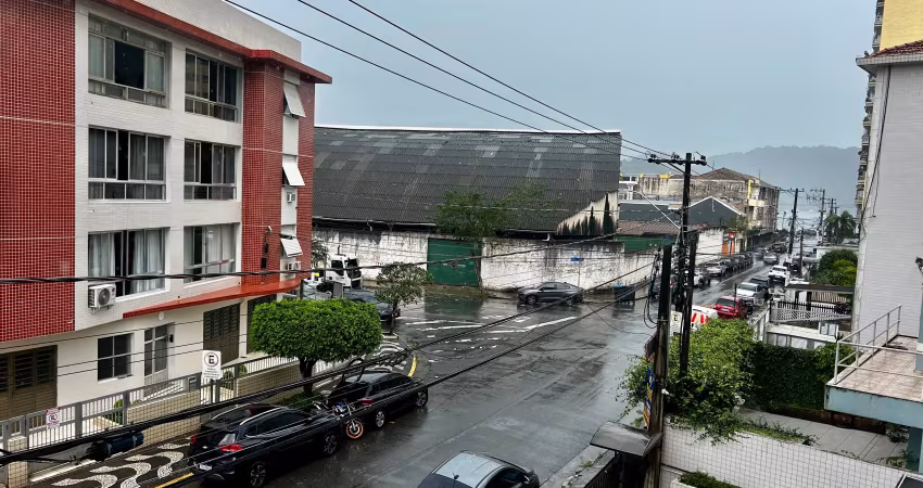 Apartamento de 1 dormitório 40m² na quadra da praia na ponta da praia 350mil