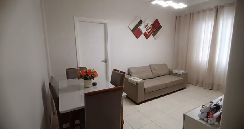 Apartamento de 1 dormitório 47m² na quadra da praia no boqueirão