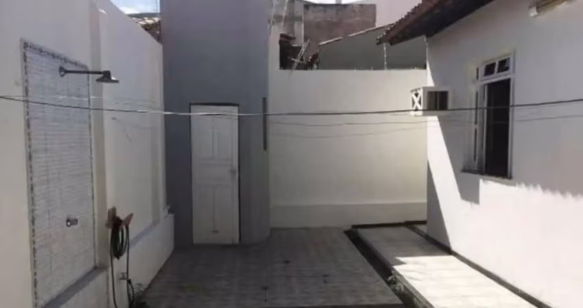 Casa com 3 quartos à venda no Luzia, Aracaju 