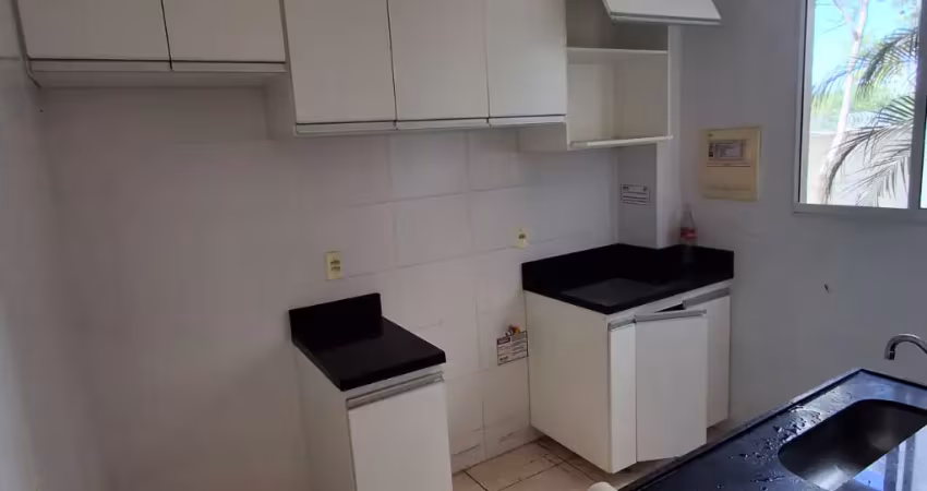 Apartamento com 2 quartos para alugar na Rua Albano Martins, Jardim Ubirajara, Cuiabá