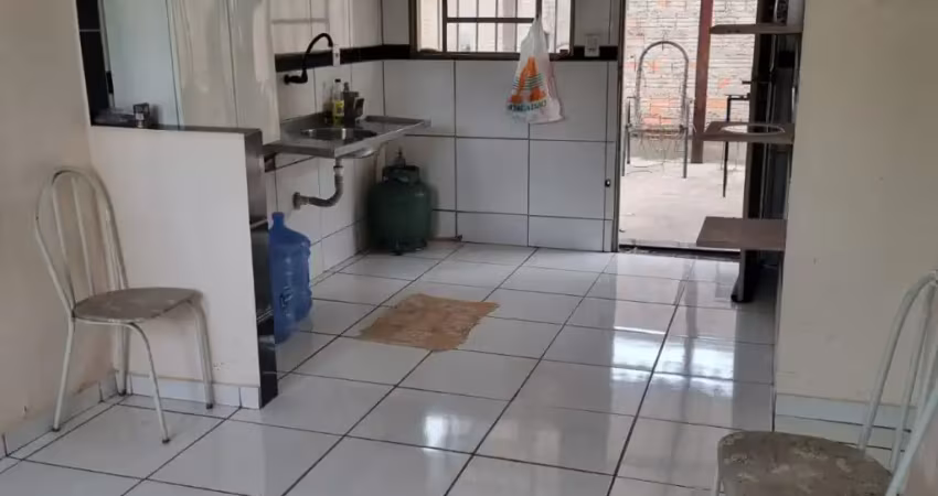 Casa com 2 quartos para alugar na Avenida Marginal A, Residencial Claúdio Marchetti, Cuiabá