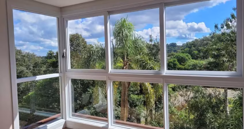Apartamento com 2 quartos à venda na Renato Dienstmann, 410, Carazal, Gramado