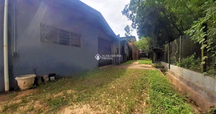 Barracão / Galpão / Depósito à venda na Avenida César Cambruzzi, 726, Nossa Chácara, Gravataí
