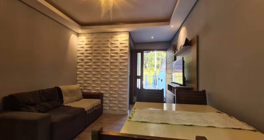 Casa com 2 quartos à venda na Carobinha, 62, Jardim do Bosque, Cachoeirinha