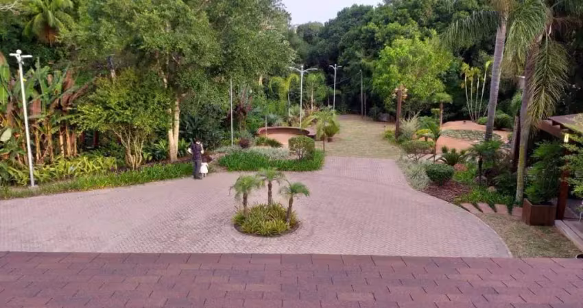 Fazenda à venda na Estrada das Furnas, 303, Vila Nova, Porto Alegre