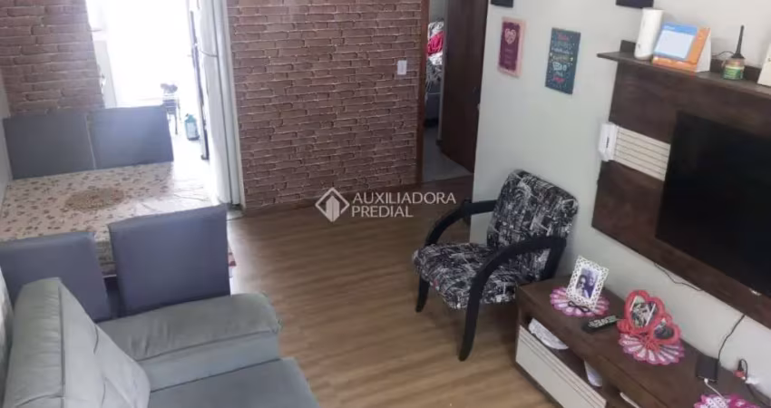 Casa em condomínio fechado com 2 quartos à venda na OSCAR SCHIK, 2350, Formoza, Alvorada
