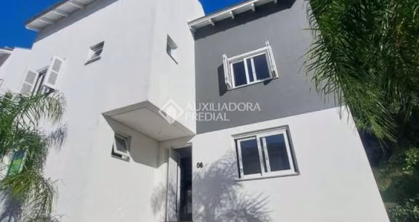 Casa em condomínio fechado com 3 quartos à venda na Rua Manuele Cristiane Gonçalves, 79, Vila Nova, Porto Alegre