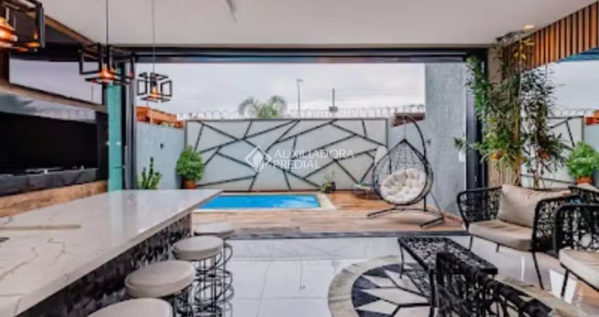 Casa em condomínio fechado com 3 quartos à venda na Avenida Willy Eugênio Fleck, 1495, Sarandi, Porto Alegre