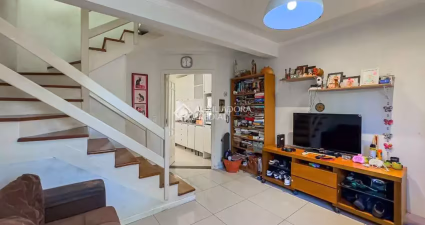 Casa em condomínio fechado com 2 quartos à venda na Rua Engenheiro Frederico Dahne, 255, Sarandi, Porto Alegre