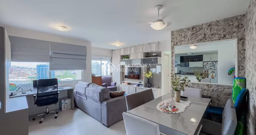 Apartamento com 3 quartos à venda na Avenida Dom Cláudio José Gonçalves Ponce de Leão, 140, Vila Ipiranga, Porto Alegre