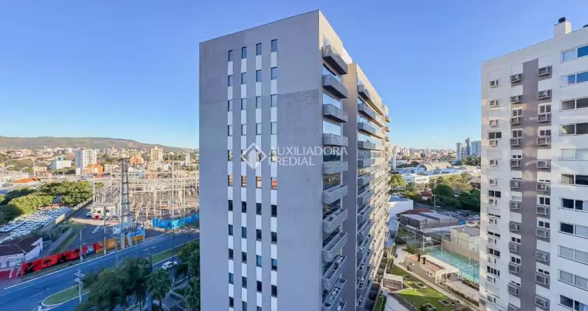 Apartamento com 3 quartos à venda na Rua Frederico Otávio Domingues Barbosa, 50, São Sebastião, Porto Alegre