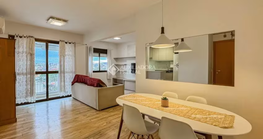 Apartamento com 2 quartos à venda na Rua Piauí, 40, Santa Maria Goretti, Porto Alegre