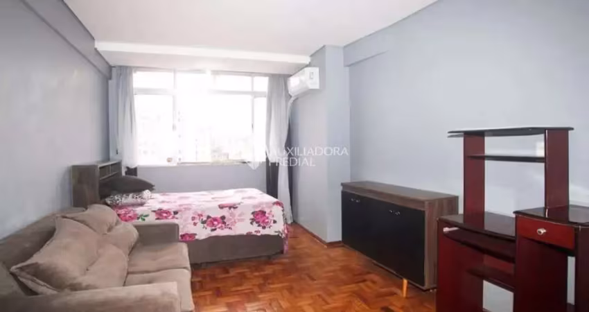 Apartamento com 1 quarto à venda na Rua Voluntários da Pátria, 595, Centro Histórico, Porto Alegre