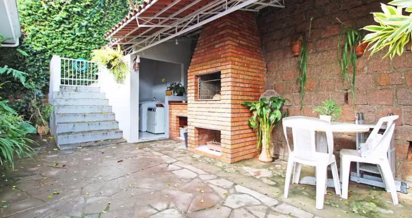 Casa em condomínio fechado com 3 quartos à venda na Rua Rafael Clark, 113, Partenon, Porto Alegre