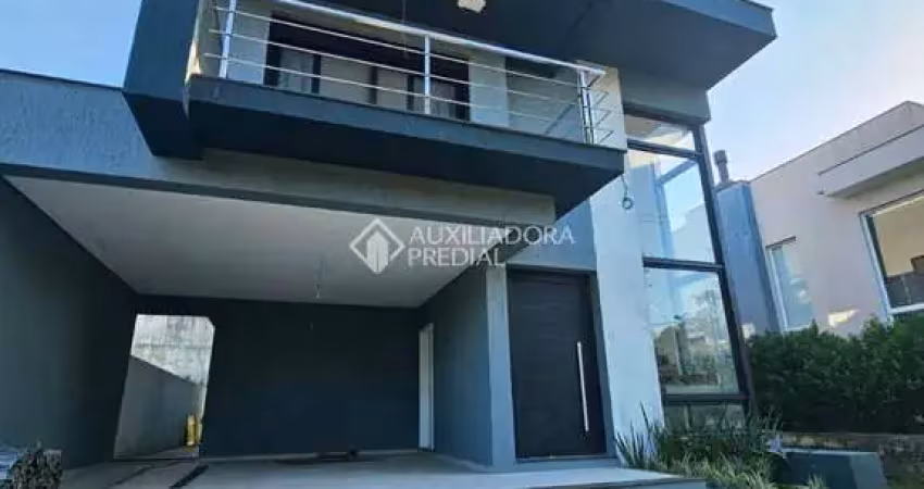 Casa em condomínio fechado com 4 quartos à venda na Avenida Senador Salgado Filho, 8500, Centro, Viamão