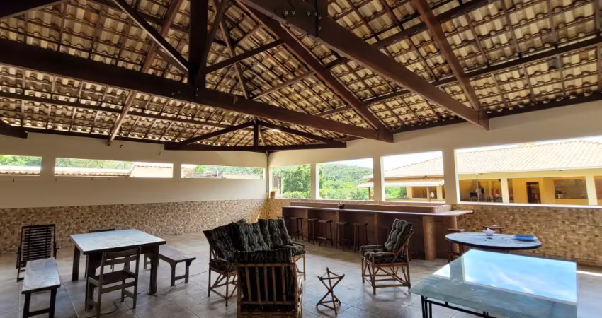 Casa com 4 quartos para alugar na Avenida Albert Scharle, 2557, Paciência, Sabará