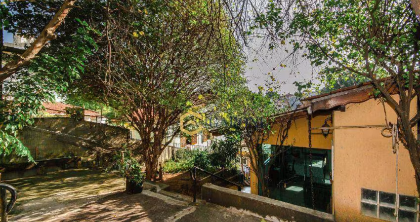 Casa térrea à venda com jardim e arvores frutíferas no Parque São Domingos - zona oeste SP