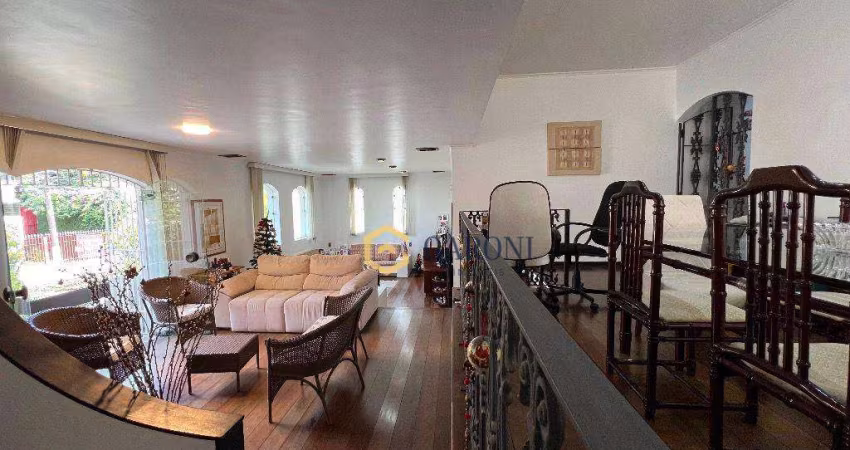 Casa com 3 dormitórios à venda, 219 m² por R$ 2.445.000,00 - Alto de Pinheiros - São Paulo/SP