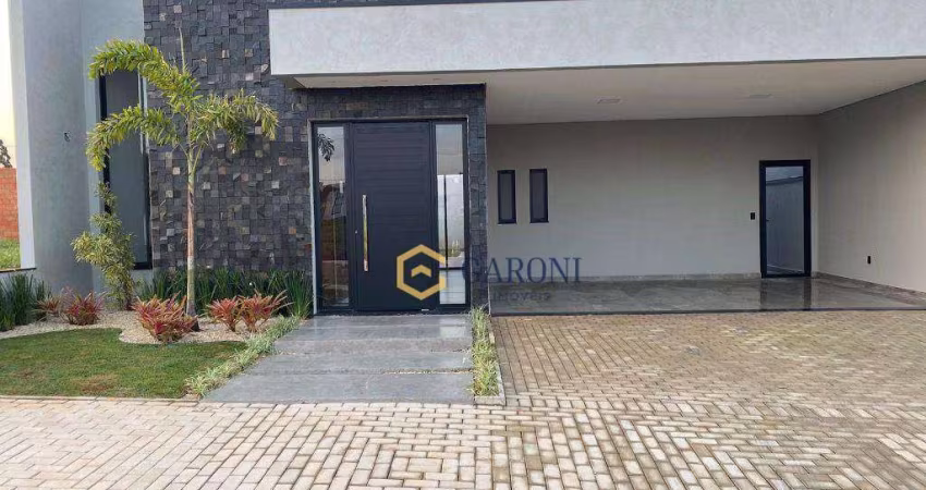 Casa com 3 dormitórios à venda, 163 m² por R$ 1.200.000,00 - Condomínio Golden Ville - Itapetininga/SP