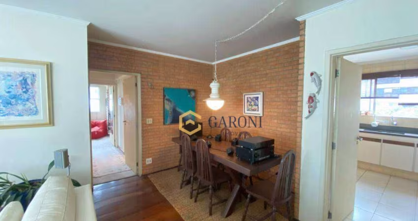 Apartamento à venda no Alto da Lapa SP com 104m² dois dormitórios sendo uma suíte e uma vaga