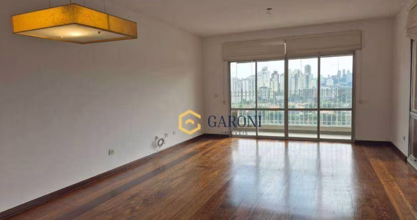 Locação de apartamento com 180m² , tres dormitorios e quatro vagas em Pinheiros SP