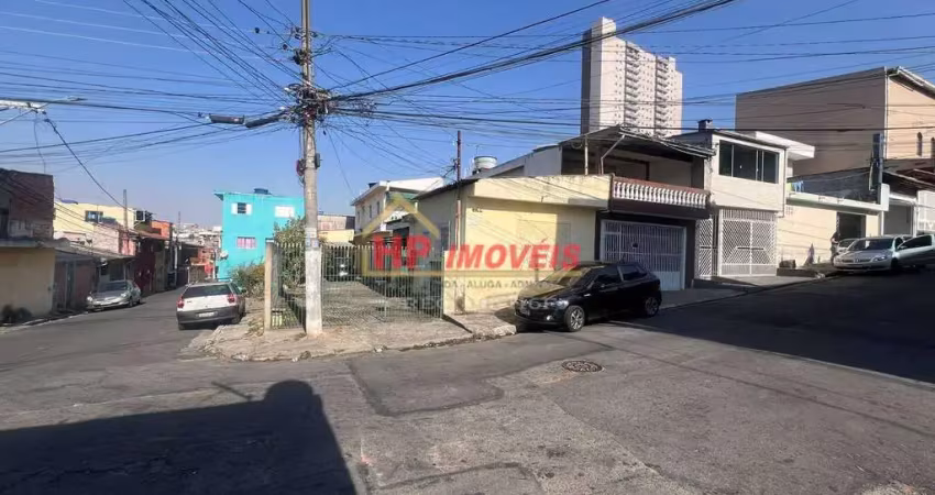Imóvel para renda com 04 casas, 01 salão e terreno de 300m² em osasco.