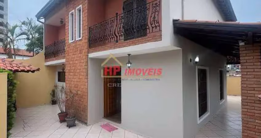 Sobrado com 04 dormitórios e 06 vagas em osasco, b. vista.