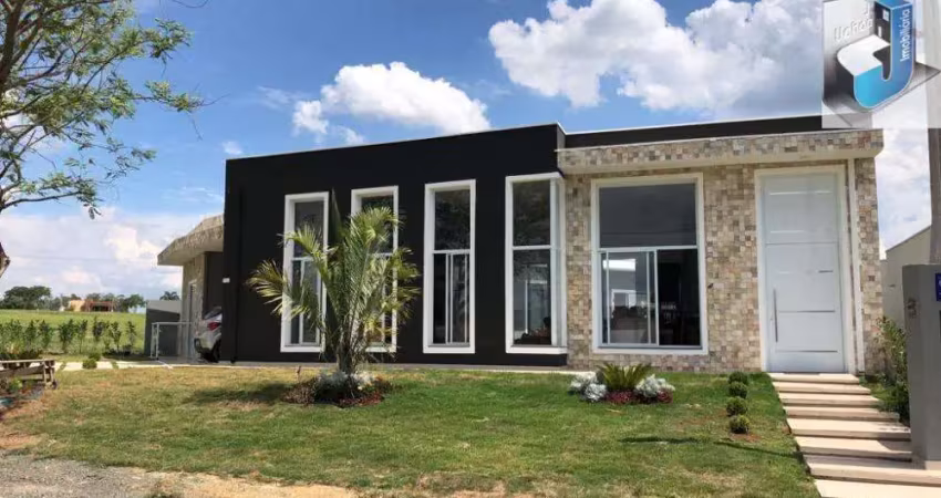 Incrível casa com piscina a venda em condomínio fechado ninho verde i eco residence em porangaba- sp