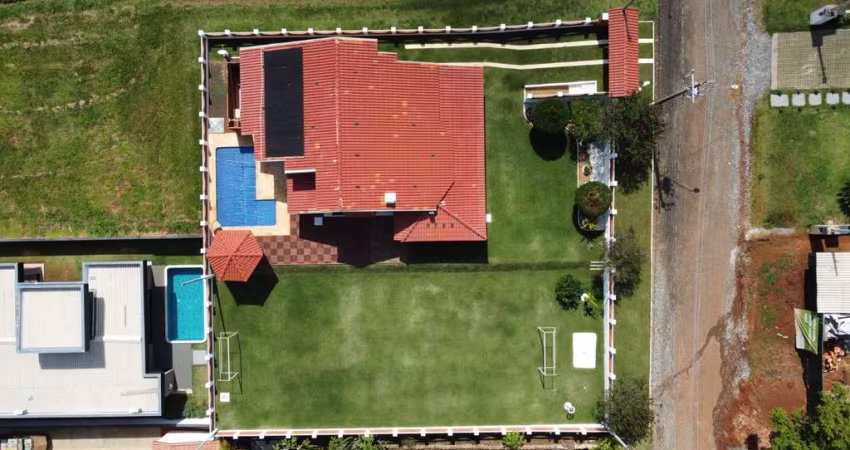 Casa Térrea com Piscina e Espaço Gourmet no Ninho Verde II Eco Residence