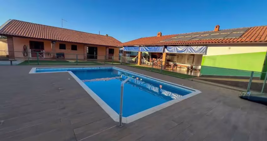 Chácara com 3 dormitórios à venda, 265m² por r$ 1.290.000 - condomínio green ville i - boituva/sp