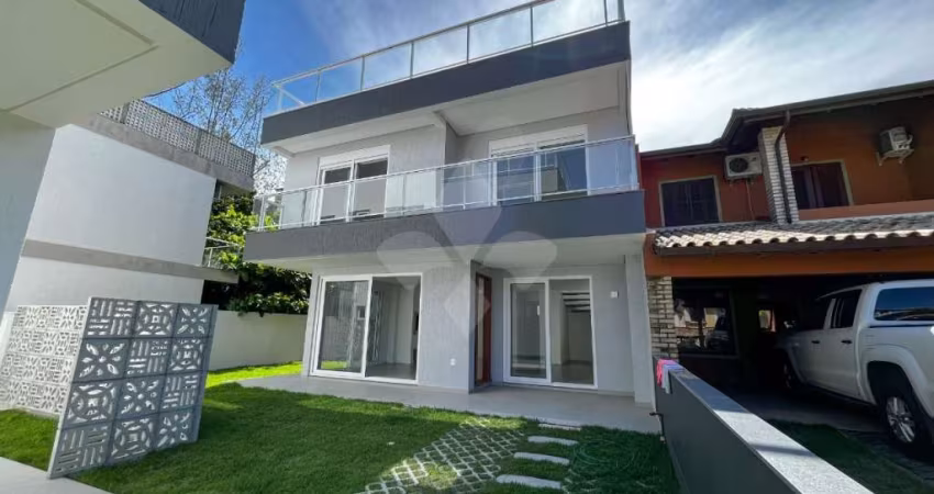 Casa em condomínio fechado com 3 quartos à venda na Rua Das Amendoeiras, 636, Ferraz, Garopaba