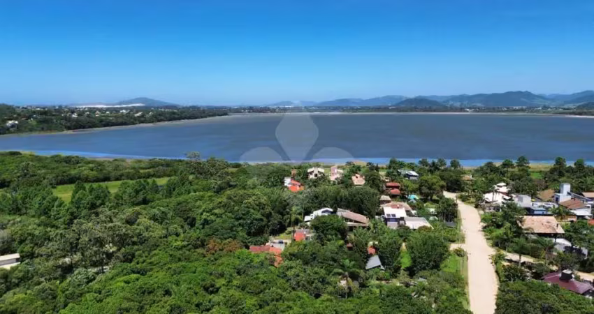Terreno em condomínio fechado à venda na Lagoa de Baixo, 1, Ibiraquera, Garopaba