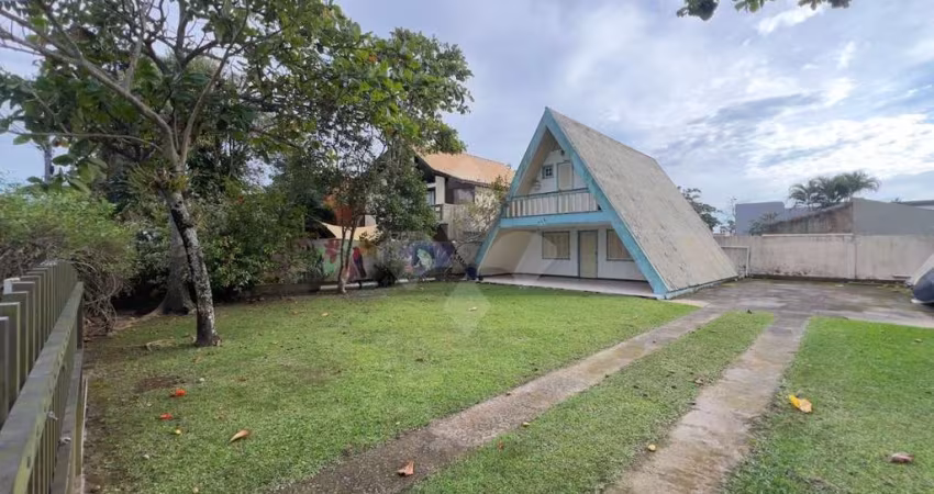 Casa em condomínio fechado com 2 quartos à venda na Rua Trinta de Dezembro, 138, Centro, Garopaba