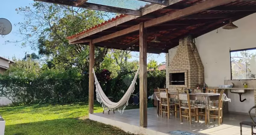 Casa em condomínio fechado com 3 quartos para alugar na do Camarão, 66, Ibiraquera, Imbituba