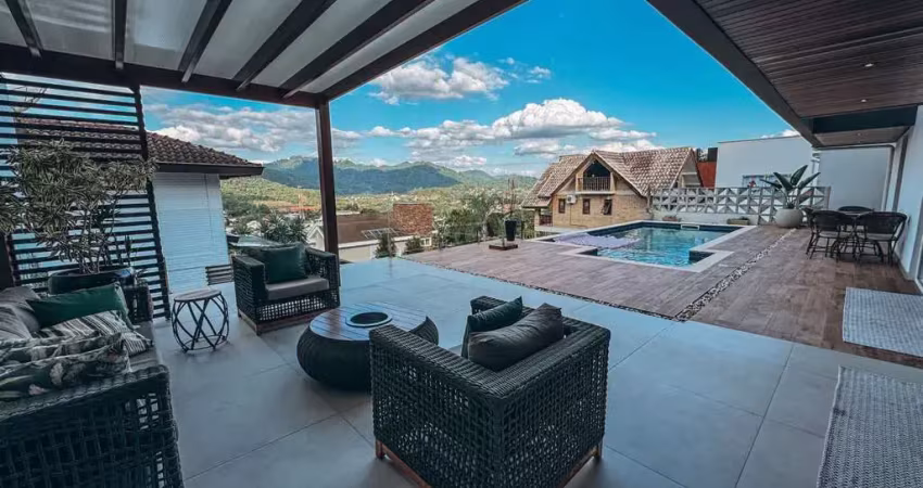 Casa com 3 quartos à venda no Centro, Pomerode 