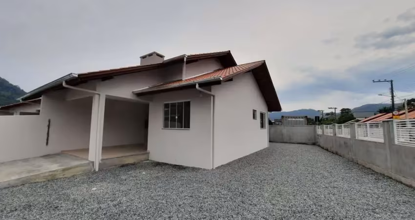 Casa com 2 quartos para alugar na Rua Ricardo Krueger, 14, Testo Rega, Pomerode